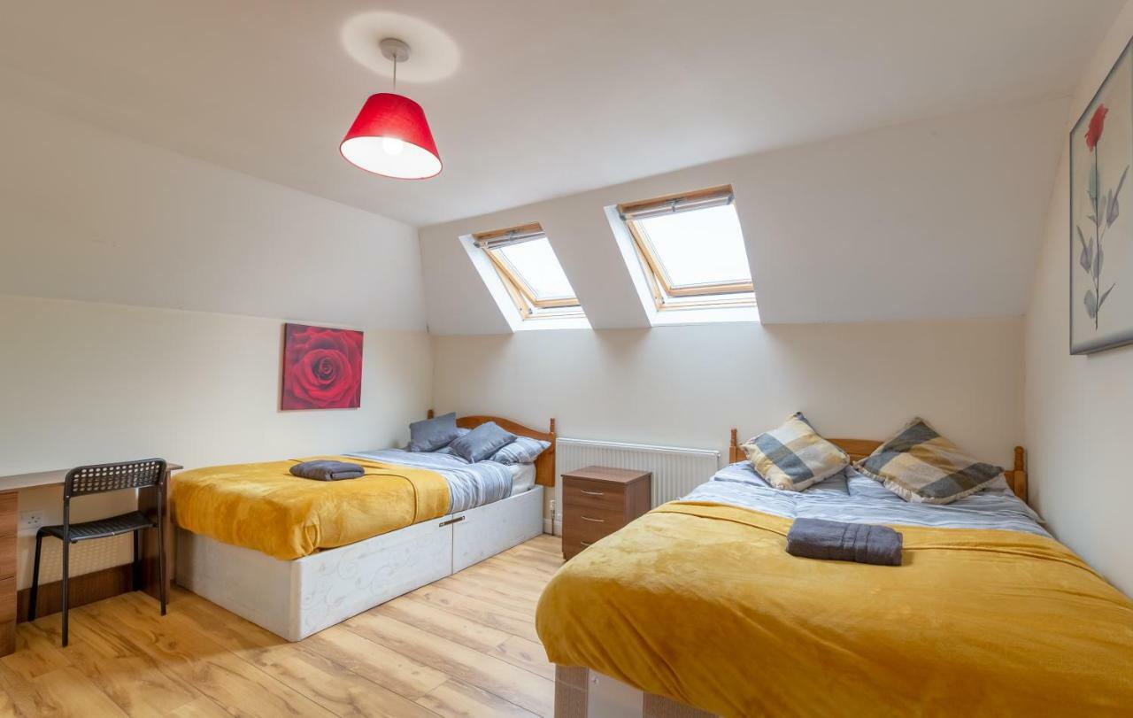 Newcastle City Studio Apartments Екстер'єр фото