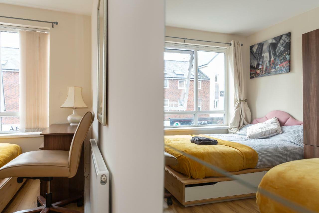 Newcastle City Studio Apartments Екстер'єр фото