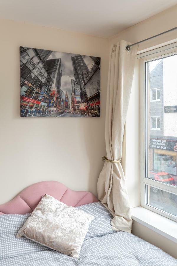 Newcastle City Studio Apartments Екстер'єр фото