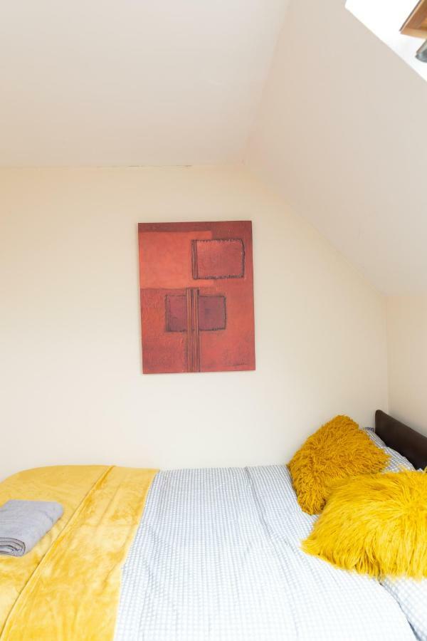Newcastle City Studio Apartments Екстер'єр фото